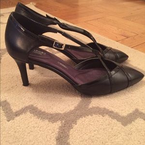 Rockport Total Motion Cross Strap Heels